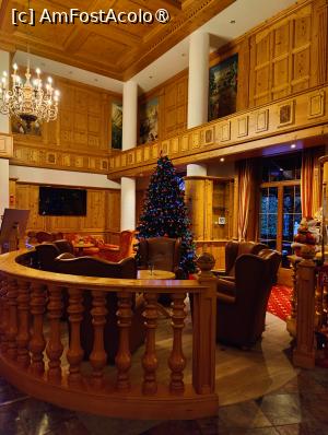 [P04] Hotel Mercure Binderbubi; în lobby » foto by crismis
 - 
<span class="allrVoted glyphicon glyphicon-heart hidden" id="av1478968"></span>
<a class="m-l-10 hidden" id="sv1478968" onclick="voting_Foto_DelVot(,1478968,4223)" role="button">șterge vot <span class="glyphicon glyphicon-remove"></span></a>
<a id="v91478968" class=" c-red"  onclick="voting_Foto_SetVot(1478968)" role="button"><span class="glyphicon glyphicon-heart-empty"></span> <b>LIKE</b> = Votează poza</a> <img class="hidden"  id="f1478968W9" src="/imagini/loader.gif" border="0" /><span class="AjErrMes hidden" id="e1478968ErM"></span>