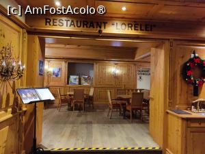 [P07] Hotel Mercure Binderbubi; intrarea la restaurant » foto by crismis
 - 
<span class="allrVoted glyphicon glyphicon-heart hidden" id="av1478971"></span>
<a class="m-l-10 hidden" id="sv1478971" onclick="voting_Foto_DelVot(,1478971,4223)" role="button">șterge vot <span class="glyphicon glyphicon-remove"></span></a>
<a id="v91478971" class=" c-red"  onclick="voting_Foto_SetVot(1478971)" role="button"><span class="glyphicon glyphicon-heart-empty"></span> <b>LIKE</b> = Votează poza</a> <img class="hidden"  id="f1478971W9" src="/imagini/loader.gif" border="0" /><span class="AjErrMes hidden" id="e1478971ErM"></span>