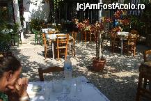[P08] L-am intrebat pe austriac daca merge afacerea, ne-a raspuns ca taverne cu specific grecesc sunt la tot pasul, insa aceasta era singura cu specific austriac, asa ca la cati turisti vin aici ae destul de lucru! » foto by Cristian_h
 - 
<span class="allrVoted glyphicon glyphicon-heart hidden" id="av35756"></span>
<a class="m-l-10 hidden" id="sv35756" onclick="voting_Foto_DelVot(,35756,4252)" role="button">șterge vot <span class="glyphicon glyphicon-remove"></span></a>
<a id="v935756" class=" c-red"  onclick="voting_Foto_SetVot(35756)" role="button"><span class="glyphicon glyphicon-heart-empty"></span> <b>LIKE</b> = Votează poza</a> <img class="hidden"  id="f35756W9" src="/imagini/loader.gif" border="0" /><span class="AjErrMes hidden" id="e35756ErM"></span>