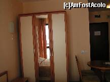 [P07] Sifonierul nostru cu 3 usi » foto by ionescunic
 - 
<span class="allrVoted glyphicon glyphicon-heart hidden" id="av254638"></span>
<a class="m-l-10 hidden" id="sv254638" onclick="voting_Foto_DelVot(,254638,4253)" role="button">șterge vot <span class="glyphicon glyphicon-remove"></span></a>
<a id="v9254638" class=" c-red"  onclick="voting_Foto_SetVot(254638)" role="button"><span class="glyphicon glyphicon-heart-empty"></span> <b>LIKE</b> = Votează poza</a> <img class="hidden"  id="f254638W9" src="/imagini/loader.gif" border="0" /><span class="AjErrMes hidden" id="e254638ErM"></span>