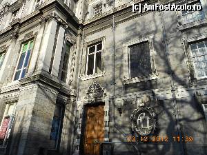 [P23] Dublin - Trinity College, unele ferestre inca mai au vitraliile originale.  » foto by Diaura*
 - 
<span class="allrVoted glyphicon glyphicon-heart hidden" id="av395466"></span>
<a class="m-l-10 hidden" id="sv395466" onclick="voting_Foto_DelVot(,395466,4261)" role="button">șterge vot <span class="glyphicon glyphicon-remove"></span></a>
<a id="v9395466" class=" c-red"  onclick="voting_Foto_SetVot(395466)" role="button"><span class="glyphicon glyphicon-heart-empty"></span> <b>LIKE</b> = Votează poza</a> <img class="hidden"  id="f395466W9" src="/imagini/loader.gif" border="0" /><span class="AjErrMes hidden" id="e395466ErM"></span>