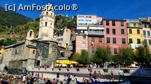 [P07] Vernazza - vedere către Chiesa di Santa Margherita di Antiochia » foto by k-lator
 - 
<span class="allrVoted glyphicon glyphicon-heart hidden" id="av1398265"></span>
<a class="m-l-10 hidden" id="sv1398265" onclick="voting_Foto_DelVot(,1398265,4285)" role="button">șterge vot <span class="glyphicon glyphicon-remove"></span></a>
<a id="v91398265" class=" c-red"  onclick="voting_Foto_SetVot(1398265)" role="button"><span class="glyphicon glyphicon-heart-empty"></span> <b>LIKE</b> = Votează poza</a> <img class="hidden"  id="f1398265W9" src="/imagini/loader.gif" border="0" /><span class="AjErrMes hidden" id="e1398265ErM"></span>