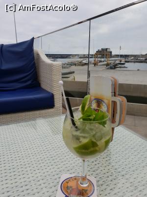 [P02] savurăm un cockteil în zona portuara » foto by robert
 - 
<span class="allrVoted glyphicon glyphicon-heart hidden" id="av993962"></span>
<a class="m-l-10 hidden" id="sv993962" onclick="voting_Foto_DelVot(,993962,4289)" role="button">șterge vot <span class="glyphicon glyphicon-remove"></span></a>
<a id="v9993962" class=" c-red"  onclick="voting_Foto_SetVot(993962)" role="button"><span class="glyphicon glyphicon-heart-empty"></span> <b>LIKE</b> = Votează poza</a> <img class="hidden"  id="f993962W9" src="/imagini/loader.gif" border="0" /><span class="AjErrMes hidden" id="e993962ErM"></span>
