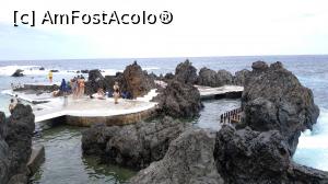 [P59] Porto Moniz - piscinele unde am facut baie » foto by elenaadina
 - 
<span class="allrVoted glyphicon glyphicon-heart hidden" id="av1315179"></span>
<a class="m-l-10 hidden" id="sv1315179" onclick="voting_Foto_DelVot(,1315179,4289)" role="button">șterge vot <span class="glyphicon glyphicon-remove"></span></a>
<a id="v91315179" class=" c-red"  onclick="voting_Foto_SetVot(1315179)" role="button"><span class="glyphicon glyphicon-heart-empty"></span> <b>LIKE</b> = Votează poza</a> <img class="hidden"  id="f1315179W9" src="/imagini/loader.gif" border="0" /><span class="AjErrMes hidden" id="e1315179ErM"></span>