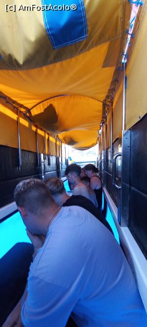 [P03] vasul in interior » foto by elenaadina
 - 
<span class="allrVoted glyphicon glyphicon-heart hidden" id="av1325683"></span>
<a class="m-l-10 hidden" id="sv1325683" onclick="voting_Foto_DelVot(,1325683,4289)" role="button">șterge vot <span class="glyphicon glyphicon-remove"></span></a>
<a id="v91325683" class=" c-red"  onclick="voting_Foto_SetVot(1325683)" role="button"><span class="glyphicon glyphicon-heart-empty"></span> <b>LIKE</b> = Votează poza</a> <img class="hidden"  id="f1325683W9" src="/imagini/loader.gif" border="0" /><span class="AjErrMes hidden" id="e1325683ErM"></span>