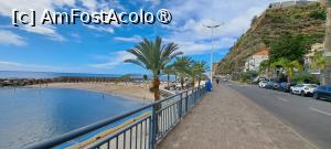 [P34] Plaja Calheta, cea din dreapta cum te uiți la ocean » foto by irinad
 - 
<span class="allrVoted glyphicon glyphicon-heart hidden" id="av1501250"></span>
<a class="m-l-10 hidden" id="sv1501250" onclick="voting_Foto_DelVot(,1501250,4289)" role="button">șterge vot <span class="glyphicon glyphicon-remove"></span></a>
<a id="v91501250" class=" c-red"  onclick="voting_Foto_SetVot(1501250)" role="button"><span class="glyphicon glyphicon-heart-empty"></span> <b>LIKE</b> = Votează poza</a> <img class="hidden"  id="f1501250W9" src="/imagini/loader.gif" border="0" /><span class="AjErrMes hidden" id="e1501250ErM"></span>