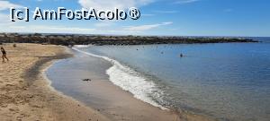 [P38] Plaja Calheta, cea din stânga cum te uiți la ocean » foto by irinad
 - 
<span class="allrVoted glyphicon glyphicon-heart hidden" id="av1501254"></span>
<a class="m-l-10 hidden" id="sv1501254" onclick="voting_Foto_DelVot(,1501254,4289)" role="button">șterge vot <span class="glyphicon glyphicon-remove"></span></a>
<a id="v91501254" class=" c-red"  onclick="voting_Foto_SetVot(1501254)" role="button"><span class="glyphicon glyphicon-heart-empty"></span> <b>LIKE</b> = Votează poza</a> <img class="hidden"  id="f1501254W9" src="/imagini/loader.gif" border="0" /><span class="AjErrMes hidden" id="e1501254ErM"></span>