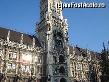 [P13] Cladirea mai in detaliu a primariei din Munchen din Marienplatz » foto by ileanaxperta*
 - 
<span class="allrVoted glyphicon glyphicon-heart hidden" id="av58351"></span>
<a class="m-l-10 hidden" id="sv58351" onclick="voting_Foto_DelVot(,58351,4310)" role="button">șterge vot <span class="glyphicon glyphicon-remove"></span></a>
<a id="v958351" class=" c-red"  onclick="voting_Foto_SetVot(58351)" role="button"><span class="glyphicon glyphicon-heart-empty"></span> <b>LIKE</b> = Votează poza</a> <img class="hidden"  id="f58351W9" src="/imagini/loader.gif" border="0" /><span class="AjErrMes hidden" id="e58351ErM"></span>