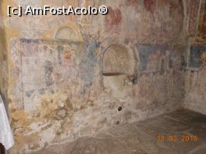 [P22] Biserica din Strei - Scene pictate, afectate de trecerea timpului.  » foto by iulianic
 - 
<span class="allrVoted glyphicon glyphicon-heart hidden" id="av726594"></span>
<a class="m-l-10 hidden" id="sv726594" onclick="voting_Foto_DelVot(,726594,4346)" role="button">șterge vot <span class="glyphicon glyphicon-remove"></span></a>
<a id="v9726594" class=" c-red"  onclick="voting_Foto_SetVot(726594)" role="button"><span class="glyphicon glyphicon-heart-empty"></span> <b>LIKE</b> = Votează poza</a> <img class="hidden"  id="f726594W9" src="/imagini/loader.gif" border="0" /><span class="AjErrMes hidden" id="e726594ErM"></span>