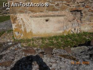 [P09] Biserica din Strei - Fragment de sarcofag roman încastrat în zidul turnului.  » foto by iulianic
 - 
<span class="allrVoted glyphicon glyphicon-heart hidden" id="av726581"></span>
<a class="m-l-10 hidden" id="sv726581" onclick="voting_Foto_DelVot(,726581,4346)" role="button">șterge vot <span class="glyphicon glyphicon-remove"></span></a>
<a id="v9726581" class=" c-red"  onclick="voting_Foto_SetVot(726581)" role="button"><span class="glyphicon glyphicon-heart-empty"></span> <b>LIKE</b> = Votează poza</a> <img class="hidden"  id="f726581W9" src="/imagini/loader.gif" border="0" /><span class="AjErrMes hidden" id="e726581ErM"></span>