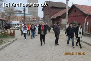 [P01] in drum spre Castelul Huniazilor » foto by adri-nico
 - 
<span class="allrVoted glyphicon glyphicon-heart hidden" id="av723470"></span>
<a class="m-l-10 hidden" id="sv723470" onclick="voting_Foto_DelVot(,723470,4346)" role="button">șterge vot <span class="glyphicon glyphicon-remove"></span></a>
<a id="v9723470" class=" c-red"  onclick="voting_Foto_SetVot(723470)" role="button"><span class="glyphicon glyphicon-heart-empty"></span> <b>LIKE</b> = Votează poza</a> <img class="hidden"  id="f723470W9" src="/imagini/loader.gif" border="0" /><span class="AjErrMes hidden" id="e723470ErM"></span>