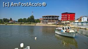 [P17] Lacul Costinesti » foto by AZE
 - 
<span class="allrVoted glyphicon glyphicon-heart hidden" id="av870241"></span>
<a class="m-l-10 hidden" id="sv870241" onclick="voting_Foto_DelVot(,870241,4397)" role="button">șterge vot <span class="glyphicon glyphicon-remove"></span></a>
<a id="v9870241" class=" c-red"  onclick="voting_Foto_SetVot(870241)" role="button"><span class="glyphicon glyphicon-heart-empty"></span> <b>LIKE</b> = Votează poza</a> <img class="hidden"  id="f870241W9" src="/imagini/loader.gif" border="0" /><span class="AjErrMes hidden" id="e870241ErM"></span>