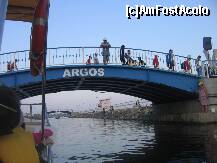 [P06] Podul Argos pe sub care trece vaporaşul pentru a ieşi spre mare » foto by krondia*
 - 
<span class="allrVoted glyphicon glyphicon-heart hidden" id="av120320"></span>
<a class="m-l-10 hidden" id="sv120320" onclick="voting_Foto_DelVot(,120320,4397)" role="button">șterge vot <span class="glyphicon glyphicon-remove"></span></a>
<a id="v9120320" class=" c-red"  onclick="voting_Foto_SetVot(120320)" role="button"><span class="glyphicon glyphicon-heart-empty"></span> <b>LIKE</b> = Votează poza</a> <img class="hidden"  id="f120320W9" src="/imagini/loader.gif" border="0" /><span class="AjErrMes hidden" id="e120320ErM"></span>
