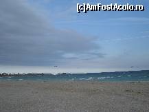 [P12] Plaja, cerul, marea si epava din Costinesti, Lozana... » foto by ileanaxperta*
 - 
<span class="allrVoted glyphicon glyphicon-heart hidden" id="av145171"></span>
<a class="m-l-10 hidden" id="sv145171" onclick="voting_Foto_DelVot(,145171,4397)" role="button">șterge vot <span class="glyphicon glyphicon-remove"></span></a>
<a id="v9145171" class=" c-red"  onclick="voting_Foto_SetVot(145171)" role="button"><span class="glyphicon glyphicon-heart-empty"></span> <b>LIKE</b> = Votează poza</a> <img class="hidden"  id="f145171W9" src="/imagini/loader.gif" border="0" /><span class="AjErrMes hidden" id="e145171ErM"></span>