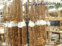 [P07] Descoperă Mallorca - în vizită la magazinul fabricii de obiecte din lemn de măslin » foto by nicole33
 - 
<span class="allrVoted glyphicon glyphicon-heart hidden" id="av459871"></span>
<a class="m-l-10 hidden" id="sv459871" onclick="voting_Foto_DelVot(,459871,4407)" role="button">șterge vot <span class="glyphicon glyphicon-remove"></span></a>
<a id="v9459871" class=" c-red"  onclick="voting_Foto_SetVot(459871)" role="button"><span class="glyphicon glyphicon-heart-empty"></span> <b>LIKE</b> = Votează poza</a> <img class="hidden"  id="f459871W9" src="/imagini/loader.gif" border="0" /><span class="AjErrMes hidden" id="e459871ErM"></span>