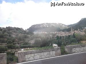 [P01] Punct de belvedere spre oras.  » foto by balasa violeta
 - 
<span class="allrVoted glyphicon glyphicon-heart hidden" id="av451017"></span>
<a class="m-l-10 hidden" id="sv451017" onclick="voting_Foto_DelVot(,451017,4407)" role="button">șterge vot <span class="glyphicon glyphicon-remove"></span></a>
<a id="v9451017" class=" c-red"  onclick="voting_Foto_SetVot(451017)" role="button"><span class="glyphicon glyphicon-heart-empty"></span> <b>LIKE</b> = Votează poza</a> <img class="hidden"  id="f451017W9" src="/imagini/loader.gif" border="0" /><span class="AjErrMes hidden" id="e451017ErM"></span>