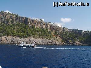 [P25] Excursie in Serra de Tramuntana / De-a lungul coastei muntoase, pe care, din loc în loc, erau construite vile luxoase sau câte un hotel de 5 stele » foto by Mika
 - 
<span class="allrVoted glyphicon glyphicon-heart hidden" id="av378541"></span>
<a class="m-l-10 hidden" id="sv378541" onclick="voting_Foto_DelVot(,378541,4407)" role="button">șterge vot <span class="glyphicon glyphicon-remove"></span></a>
<a id="v9378541" class=" c-red"  onclick="voting_Foto_SetVot(378541)" role="button"><span class="glyphicon glyphicon-heart-empty"></span> <b>LIKE</b> = Votează poza</a> <img class="hidden"  id="f378541W9" src="/imagini/loader.gif" border="0" /><span class="AjErrMes hidden" id="e378541ErM"></span>