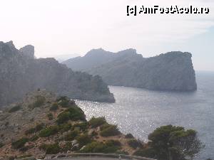 [P50] Excursie in Serra de Tramuntana / Priveliste de la farul Formentor » foto by Mika
 - 
<span class="allrVoted glyphicon glyphicon-heart hidden" id="av378578"></span>
<a class="m-l-10 hidden" id="sv378578" onclick="voting_Foto_DelVot(,378578,4407)" role="button">șterge vot <span class="glyphicon glyphicon-remove"></span></a>
<a id="v9378578" class=" c-red"  onclick="voting_Foto_SetVot(378578)" role="button"><span class="glyphicon glyphicon-heart-empty"></span> <b>LIKE</b> = Votează poza</a> <img class="hidden"  id="f378578W9" src="/imagini/loader.gif" border="0" /><span class="AjErrMes hidden" id="e378578ErM"></span>