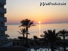 [P67] apus de soare balcon hotel flamenco cala millor » foto by Alb
 - 
<span class="allrVoted glyphicon glyphicon-heart hidden" id="av192145"></span>
<a class="m-l-10 hidden" id="sv192145" onclick="voting_Foto_DelVot(,192145,4407)" role="button">șterge vot <span class="glyphicon glyphicon-remove"></span></a>
<a id="v9192145" class=" c-red"  onclick="voting_Foto_SetVot(192145)" role="button"><span class="glyphicon glyphicon-heart-empty"></span> <b>LIKE</b> = Votează poza</a> <img class="hidden"  id="f192145W9" src="/imagini/loader.gif" border="0" /><span class="AjErrMes hidden" id="e192145ErM"></span>