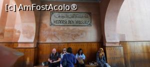 [P36] Marrakech, Medresa Ben Youssef, o bancă vizavi de intrare » foto by mprofeanu
 - 
<span class="allrVoted glyphicon glyphicon-heart hidden" id="av1505094"></span>
<a class="m-l-10 hidden" id="sv1505094" onclick="voting_Foto_DelVot(,1505094,4416)" role="button">șterge vot <span class="glyphicon glyphicon-remove"></span></a>
<a id="v91505094" class=" c-red"  onclick="voting_Foto_SetVot(1505094)" role="button"><span class="glyphicon glyphicon-heart-empty"></span> <b>LIKE</b> = Votează poza</a> <img class="hidden"  id="f1505094W9" src="/imagini/loader.gif" border="0" /><span class="AjErrMes hidden" id="e1505094ErM"></span>