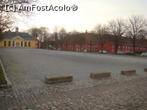 [P01] Kastellet » foto by Marius 72
 - 
<span class="allrVoted glyphicon glyphicon-heart hidden" id="av967359"></span>
<a class="m-l-10 hidden" id="sv967359" onclick="voting_Foto_DelVot(,967359,4424)" role="button">șterge vot <span class="glyphicon glyphicon-remove"></span></a>
<a id="v9967359" class=" c-red"  onclick="voting_Foto_SetVot(967359)" role="button"><span class="glyphicon glyphicon-heart-empty"></span> <b>LIKE</b> = Votează poza</a> <img class="hidden"  id="f967359W9" src="/imagini/loader.gif" border="0" /><span class="AjErrMes hidden" id="e967359ErM"></span>