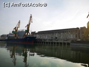 [P08] Silozurile proiectate de Anghel Saligny în portul Brăila » foto by crismis
 - 
<span class="allrVoted glyphicon glyphicon-heart hidden" id="av1242066"></span>
<a class="m-l-10 hidden" id="sv1242066" onclick="voting_Foto_DelVot(,1242066,4457)" role="button">șterge vot <span class="glyphicon glyphicon-remove"></span></a>
<a id="v91242066" class=" c-red"  onclick="voting_Foto_SetVot(1242066)" role="button"><span class="glyphicon glyphicon-heart-empty"></span> <b>LIKE</b> = Votează poza</a> <img class="hidden"  id="f1242066W9" src="/imagini/loader.gif" border="0" /><span class="AjErrMes hidden" id="e1242066ErM"></span>