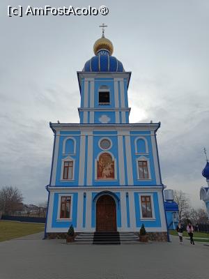 [P13] Mănăstirea Boian, Biserica Nașterea Maicii Domnului, Clopotnița masivă, un Turn înalt, poză micșorată la jumătate... » foto by mprofeanu
 - 
<span class="allrVoted glyphicon glyphicon-heart hidden" id="av1501442"></span>
<a class="m-l-10 hidden" id="sv1501442" onclick="voting_Foto_DelVot(,1501442,4521)" role="button">șterge vot <span class="glyphicon glyphicon-remove"></span></a>
<a id="v91501442" class=" c-red"  onclick="voting_Foto_SetVot(1501442)" role="button"><span class="glyphicon glyphicon-heart-empty"></span> <b>LIKE</b> = Votează poza</a> <img class="hidden"  id="f1501442W9" src="/imagini/loader.gif" border="0" /><span class="AjErrMes hidden" id="e1501442ErM"></span>