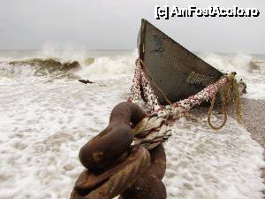 [P13] ploaie si furtuna la cort... care cort? ca daca nu stai in el ramai fara sau il gasesti la bulgari.  » foto by no_oxigen
 - 
<span class="allrVoted glyphicon glyphicon-heart hidden" id="av421363"></span>
<a class="m-l-10 hidden" id="sv421363" onclick="voting_Foto_DelVot(,421363,4522)" role="button">șterge vot <span class="glyphicon glyphicon-remove"></span></a>
<a id="v9421363" class=" c-red"  onclick="voting_Foto_SetVot(421363)" role="button"><span class="glyphicon glyphicon-heart-empty"></span> <b>LIKE</b> = Votează poza</a> <img class="hidden"  id="f421363W9" src="/imagini/loader.gif" border="0" /><span class="AjErrMes hidden" id="e421363ErM"></span>