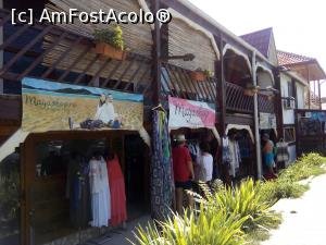 [P14] Vama veche, Maya Shop, colț cu Bazart » foto by danaeldreny*
 - 
<span class="allrVoted glyphicon glyphicon-heart hidden" id="av920153"></span>
<a class="m-l-10 hidden" id="sv920153" onclick="voting_Foto_DelVot(,920153,4522)" role="button">șterge vot <span class="glyphicon glyphicon-remove"></span></a>
<a id="v9920153" class=" c-red"  onclick="voting_Foto_SetVot(920153)" role="button"><span class="glyphicon glyphicon-heart-empty"></span> <b>LIKE</b> = Votează poza</a> <img class="hidden"  id="f920153W9" src="/imagini/loader.gif" border="0" /><span class="AjErrMes hidden" id="e920153ErM"></span>