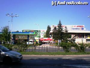 [P02] se vede in spate Grand Mall varna-poza facuta din statia de autobuz 409 catre Nisipuri » foto by alba.ca.zapada
 - 
<span class="allrVoted glyphicon glyphicon-heart hidden" id="av359143"></span>
<a class="m-l-10 hidden" id="sv359143" onclick="voting_Foto_DelVot(,359143,4546)" role="button">șterge vot <span class="glyphicon glyphicon-remove"></span></a>
<a id="v9359143" class=" c-red"  onclick="voting_Foto_SetVot(359143)" role="button"><span class="glyphicon glyphicon-heart-empty"></span> <b>LIKE</b> = Votează poza</a> <img class="hidden"  id="f359143W9" src="/imagini/loader.gif" border="0" /><span class="AjErrMes hidden" id="e359143ErM"></span>