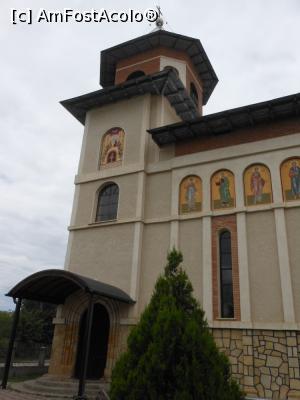 [P19] Rediu - Biserica nouă din satul Poloboc. » foto by iulianic
 - 
<span class="allrVoted glyphicon glyphicon-heart hidden" id="av1181193"></span>
<a class="m-l-10 hidden" id="sv1181193" onclick="voting_Foto_DelVot(,1181193,4549)" role="button">șterge vot <span class="glyphicon glyphicon-remove"></span></a>
<a id="v91181193" class=" c-red"  onclick="voting_Foto_SetVot(1181193)" role="button"><span class="glyphicon glyphicon-heart-empty"></span> <b>LIKE</b> = Votează poza</a> <img class="hidden"  id="f1181193W9" src="/imagini/loader.gif" border="0" /><span class="AjErrMes hidden" id="e1181193ErM"></span>