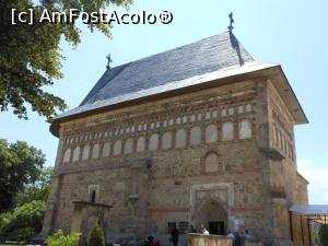 [P24] Piatra Neamț - Biserica Sf. Ioan. » foto by iulianic
 - 
<span class="allrVoted glyphicon glyphicon-heart hidden" id="av1181198"></span>
<a class="m-l-10 hidden" id="sv1181198" onclick="voting_Foto_DelVot(,1181198,4549)" role="button">șterge vot <span class="glyphicon glyphicon-remove"></span></a>
<a id="v91181198" class=" c-red"  onclick="voting_Foto_SetVot(1181198)" role="button"><span class="glyphicon glyphicon-heart-empty"></span> <b>LIKE</b> = Votează poza</a> <img class="hidden"  id="f1181198W9" src="/imagini/loader.gif" border="0" /><span class="AjErrMes hidden" id="e1181198ErM"></span>