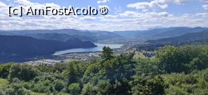 [P13] Piatra Neamt - De pe Cozla, vedere spre Lacul Batca Doamnei. » foto by iulianic
 - 
<span class="allrVoted glyphicon glyphicon-heart hidden" id="av1539061"></span>
<a class="m-l-10 hidden" id="sv1539061" onclick="voting_Foto_DelVot(,1539061,4549)" role="button">șterge vot <span class="glyphicon glyphicon-remove"></span></a>
<a id="v91539061" class=" c-red"  onclick="voting_Foto_SetVot(1539061)" role="button"><span class="glyphicon glyphicon-heart-empty"></span> <b>LIKE</b> = Votează poza</a> <img class="hidden"  id="f1539061W9" src="/imagini/loader.gif" border="0" /><span class="AjErrMes hidden" id="e1539061ErM"></span>