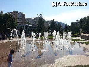 [P01] Accesul in Curtea Domneasca se face prin acest parc » foto by Dan&Ema
 - 
<span class="allrVoted glyphicon glyphicon-heart hidden" id="av438295"></span>
<a class="m-l-10 hidden" id="sv438295" onclick="voting_Foto_DelVot(,438295,4549)" role="button">șterge vot <span class="glyphicon glyphicon-remove"></span></a>
<a id="v9438295" class=" c-red"  onclick="voting_Foto_SetVot(438295)" role="button"><span class="glyphicon glyphicon-heart-empty"></span> <b>LIKE</b> = Votează poza</a> <img class="hidden"  id="f438295W9" src="/imagini/loader.gif" border="0" /><span class="AjErrMes hidden" id="e438295ErM"></span>
