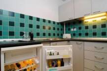 [P04] bucataria arata ca intr-un apartamant privat! foarte frumos echipata! » foto by ionut_net
 - 
<span class="allrVoted glyphicon glyphicon-heart hidden" id="av41775"></span>
<a class="m-l-10 hidden" id="sv41775" onclick="voting_Foto_DelVot(,41775,4578)" role="button">șterge vot <span class="glyphicon glyphicon-remove"></span></a>
<a id="v941775" class=" c-red"  onclick="voting_Foto_SetVot(41775)" role="button"><span class="glyphicon glyphicon-heart-empty"></span> <b>LIKE</b> = Votează poza</a> <img class="hidden"  id="f41775W9" src="/imagini/loader.gif" border="0" /><span class="AjErrMes hidden" id="e41775ErM"></span>