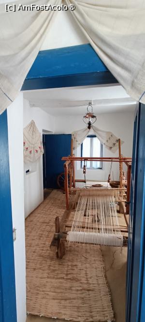 [P14] Hol de legătură și războiul de țesut. » foto by tata123 🔱
 - 
<span class="allrVoted glyphicon glyphicon-heart hidden" id="av1500628"></span>
<a class="m-l-10 hidden" id="sv1500628" onclick="voting_Foto_DelVot(,1500628,4623)" role="button">șterge vot <span class="glyphicon glyphicon-remove"></span></a>
<a id="v91500628" class=" c-red"  onclick="voting_Foto_SetVot(1500628)" role="button"><span class="glyphicon glyphicon-heart-empty"></span> <b>LIKE</b> = Votează poza</a> <img class="hidden"  id="f1500628W9" src="/imagini/loader.gif" border="0" /><span class="AjErrMes hidden" id="e1500628ErM"></span>