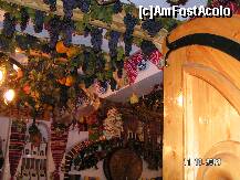 [P22] Coliba Haiducilor - camara restaurantului cu strugurii proaspat culesi din vii » foto by kmy
 - 
<span class="allrVoted glyphicon glyphicon-heart hidden" id="av189803"></span>
<a class="m-l-10 hidden" id="sv189803" onclick="voting_Foto_DelVot(,189803,4640)" role="button">șterge vot <span class="glyphicon glyphicon-remove"></span></a>
<a id="v9189803" class=" c-red"  onclick="voting_Foto_SetVot(189803)" role="button"><span class="glyphicon glyphicon-heart-empty"></span> <b>LIKE</b> = Votează poza</a> <img class="hidden"  id="f189803W9" src="/imagini/loader.gif" border="0" /><span class="AjErrMes hidden" id="e189803ErM"></span>