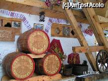 [P05] Coliba Haiducilor - terasa restaurantului cu vestitul vin de Pietroasele » foto by kmy
 - 
<span class="allrVoted glyphicon glyphicon-heart hidden" id="av189780"></span>
<a class="m-l-10 hidden" id="sv189780" onclick="voting_Foto_DelVot(,189780,4640)" role="button">șterge vot <span class="glyphicon glyphicon-remove"></span></a>
<a id="v9189780" class=" c-red"  onclick="voting_Foto_SetVot(189780)" role="button"><span class="glyphicon glyphicon-heart-empty"></span> <b>LIKE</b> = Votează poza</a> <img class="hidden"  id="f189780W9" src="/imagini/loader.gif" border="0" /><span class="AjErrMes hidden" id="e189780ErM"></span>
