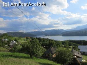 [P31] Undeva pe malul estic al Lacului Bicaz » foto by crismis
 - 
<span class="allrVoted glyphicon glyphicon-heart hidden" id="av801751"></span>
<a class="m-l-10 hidden" id="sv801751" onclick="voting_Foto_DelVot(,801751,4656)" role="button">șterge vot <span class="glyphicon glyphicon-remove"></span></a>
<a id="v9801751" class=" c-red"  onclick="voting_Foto_SetVot(801751)" role="button"><span class="glyphicon glyphicon-heart-empty"></span> <b>LIKE</b> = Votează poza</a> <img class="hidden"  id="f801751W9" src="/imagini/loader.gif" border="0" /><span class="AjErrMes hidden" id="e801751ErM"></span>