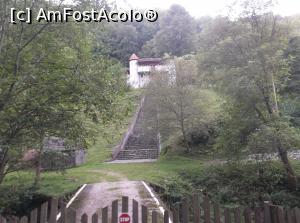 [P09] Palatul dintre Costești și Ludeștii de Jos, care ne-a atras mereu atenția. Păcat că stă nefolosit.  » foto by Aurici
 - 
<span class="allrVoted glyphicon glyphicon-heart hidden" id="av810543"></span>
<a class="m-l-10 hidden" id="sv810543" onclick="voting_Foto_DelVot(,810543,4656)" role="button">șterge vot <span class="glyphicon glyphicon-remove"></span></a>
<a id="v9810543" class=" c-red"  onclick="voting_Foto_SetVot(810543)" role="button"><span class="glyphicon glyphicon-heart-empty"></span> <b>LIKE</b> = Votează poza</a> <img class="hidden"  id="f810543W9" src="/imagini/loader.gif" border="0" /><span class="AjErrMes hidden" id="e810543ErM"></span>