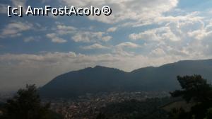 [P07] Brasovul vazut de pe drumul spre Poiana » foto by umflatila
 - 
<span class="allrVoted glyphicon glyphicon-heart hidden" id="av797501"></span>
<a class="m-l-10 hidden" id="sv797501" onclick="voting_Foto_DelVot(,797501,4656)" role="button">șterge vot <span class="glyphicon glyphicon-remove"></span></a>
<a id="v9797501" class=" c-red"  onclick="voting_Foto_SetVot(797501)" role="button"><span class="glyphicon glyphicon-heart-empty"></span> <b>LIKE</b> = Votează poza</a> <img class="hidden"  id="f797501W9" src="/imagini/loader.gif" border="0" /><span class="AjErrMes hidden" id="e797501ErM"></span>
