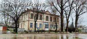 [P28] Clădirea fostei Vămi din Oltenița (1894). » foto by tata123 🔱
 - 
<span class="allrVoted glyphicon glyphicon-heart hidden" id="av1531769"></span>
<a class="m-l-10 hidden" id="sv1531769" onclick="voting_Foto_DelVot(,1531769,4656)" role="button">șterge vot <span class="glyphicon glyphicon-remove"></span></a>
<a id="v91531769" class=" c-red"  onclick="voting_Foto_SetVot(1531769)" role="button"><span class="glyphicon glyphicon-heart-empty"></span> <b>LIKE</b> = Votează poza</a> <img class="hidden"  id="f1531769W9" src="/imagini/loader.gif" border="0" /><span class="AjErrMes hidden" id="e1531769ErM"></span>