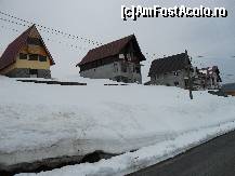 [P34] case de vacanta in constructie » foto by georgiana
 - 
<span class="allrVoted glyphicon glyphicon-heart hidden" id="av68238"></span>
<a class="m-l-10 hidden" id="sv68238" onclick="voting_Foto_DelVot(,68238,4665)" role="button">șterge vot <span class="glyphicon glyphicon-remove"></span></a>
<a id="v968238" class=" c-red"  onclick="voting_Foto_SetVot(68238)" role="button"><span class="glyphicon glyphicon-heart-empty"></span> <b>LIKE</b> = Votează poza</a> <img class="hidden"  id="f68238W9" src="/imagini/loader.gif" border="0" /><span class="AjErrMes hidden" id="e68238ErM"></span>