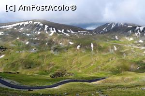 [P16] Transalpina în iunie » foto by AZE
 - 
<span class="allrVoted glyphicon glyphicon-heart hidden" id="av955555"></span>
<a class="m-l-10 hidden" id="sv955555" onclick="voting_Foto_DelVot(,955555,4665)" role="button">șterge vot <span class="glyphicon glyphicon-remove"></span></a>
<a id="v9955555" class=" c-red"  onclick="voting_Foto_SetVot(955555)" role="button"><span class="glyphicon glyphicon-heart-empty"></span> <b>LIKE</b> = Votează poza</a> <img class="hidden"  id="f955555W9" src="/imagini/loader.gif" border="0" /><span class="AjErrMes hidden" id="e955555ErM"></span>