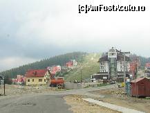 [P06] Una din partiile de ski in partea centrala a pozei . » foto by mirelutza
 - 
<span class="allrVoted glyphicon glyphicon-heart hidden" id="av133703"></span>
<a class="m-l-10 hidden" id="sv133703" onclick="voting_Foto_DelVot(,133703,4665)" role="button">șterge vot <span class="glyphicon glyphicon-remove"></span></a>
<a id="v9133703" class=" c-red"  onclick="voting_Foto_SetVot(133703)" role="button"><span class="glyphicon glyphicon-heart-empty"></span> <b>LIKE</b> = Votează poza</a> <img class="hidden"  id="f133703W9" src="/imagini/loader.gif" border="0" /><span class="AjErrMes hidden" id="e133703ErM"></span>