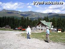 [P06] În Rânca, la data vizitei noastre, se construia de zor. » foto by Costi
 - 
<span class="allrVoted glyphicon glyphicon-heart hidden" id="av43097"></span>
<a class="m-l-10 hidden" id="sv43097" onclick="voting_Foto_DelVot(,43097,4665)" role="button">șterge vot <span class="glyphicon glyphicon-remove"></span></a>
<a id="v943097" class=" c-red"  onclick="voting_Foto_SetVot(43097)" role="button"><span class="glyphicon glyphicon-heart-empty"></span> <b>LIKE</b> = Votează poza</a> <img class="hidden"  id="f43097W9" src="/imagini/loader.gif" border="0" /><span class="AjErrMes hidden" id="e43097ErM"></span>