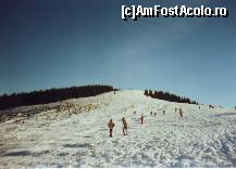 [P10] O alta perspectiva a partiei de schi in ianuarie 2000. » foto by Andox
 - 
<span class="allrVoted glyphicon glyphicon-heart hidden" id="av124756"></span>
<a class="m-l-10 hidden" id="sv124756" onclick="voting_Foto_DelVot(,124756,4665)" role="button">șterge vot <span class="glyphicon glyphicon-remove"></span></a>
<a id="v9124756" class=" c-red"  onclick="voting_Foto_SetVot(124756)" role="button"><span class="glyphicon glyphicon-heart-empty"></span> <b>LIKE</b> = Votează poza</a> <img class="hidden"  id="f124756W9" src="/imagini/loader.gif" border="0" /><span class="AjErrMes hidden" id="e124756ErM"></span>