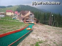 [P35] Pista de tubing amplasata vara la baza partiei de schi. » foto by Andox
 - 
<span class="allrVoted glyphicon glyphicon-heart hidden" id="av124796"></span>
<a class="m-l-10 hidden" id="sv124796" onclick="voting_Foto_DelVot(,124796,4665)" role="button">șterge vot <span class="glyphicon glyphicon-remove"></span></a>
<a id="v9124796" class=" c-red"  onclick="voting_Foto_SetVot(124796)" role="button"><span class="glyphicon glyphicon-heart-empty"></span> <b>LIKE</b> = Votează poza</a> <img class="hidden"  id="f124796W9" src="/imagini/loader.gif" border="0" /><span class="AjErrMes hidden" id="e124796ErM"></span>