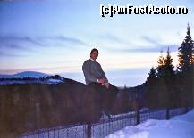 [P06] Decembrie 1999. (poza scanata) » foto by Andox
 - 
<span class="allrVoted glyphicon glyphicon-heart hidden" id="av124743"></span>
<a class="m-l-10 hidden" id="sv124743" onclick="voting_Foto_DelVot(,124743,4665)" role="button">șterge vot <span class="glyphicon glyphicon-remove"></span></a>
<a id="v9124743" class=" c-red"  onclick="voting_Foto_SetVot(124743)" role="button"><span class="glyphicon glyphicon-heart-empty"></span> <b>LIKE</b> = Votează poza</a> <img class="hidden"  id="f124743W9" src="/imagini/loader.gif" border="0" /><span class="AjErrMes hidden" id="e124743ErM"></span>