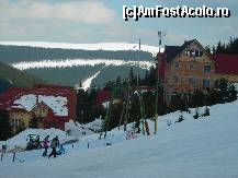 [P09] Partia de schi in aprilie 2010. » foto by Andox
 - 
<span class="allrVoted glyphicon glyphicon-heart hidden" id="av124752"></span>
<a class="m-l-10 hidden" id="sv124752" onclick="voting_Foto_DelVot(,124752,4665)" role="button">șterge vot <span class="glyphicon glyphicon-remove"></span></a>
<a id="v9124752" class=" c-red"  onclick="voting_Foto_SetVot(124752)" role="button"><span class="glyphicon glyphicon-heart-empty"></span> <b>LIKE</b> = Votează poza</a> <img class="hidden"  id="f124752W9" src="/imagini/loader.gif" border="0" /><span class="AjErrMes hidden" id="e124752ErM"></span>